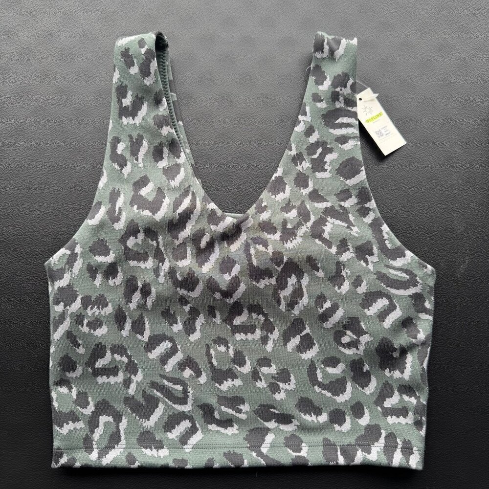 NWT Offline by Aerie Leopard Jacquard Longline Sports Bra XXS